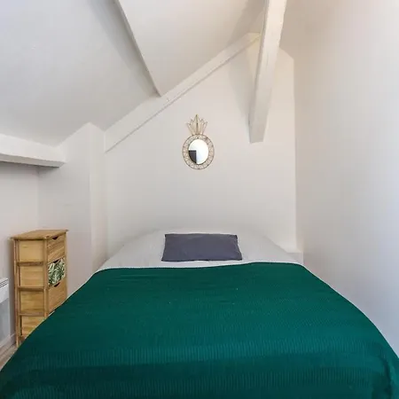 Le Rouge&historique - Cathédrale Apartamento