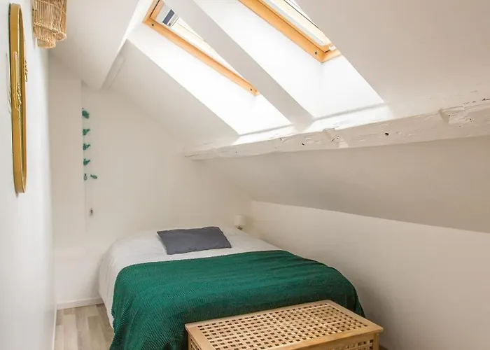 Le Rouge&historique - Cathédrale * Amiens